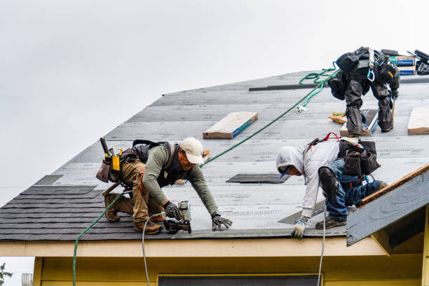 Professional Gutter Installation technician working in Waverly, KS